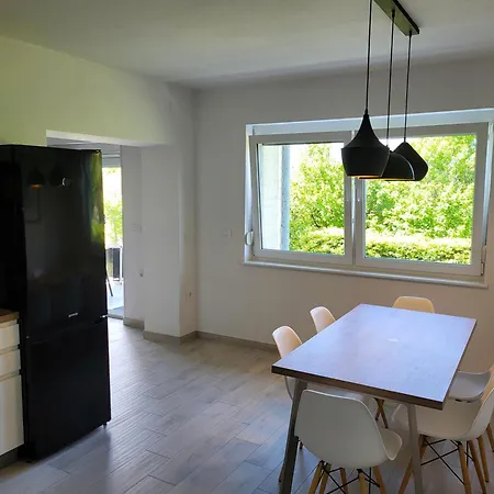 Bright Apartment Koper